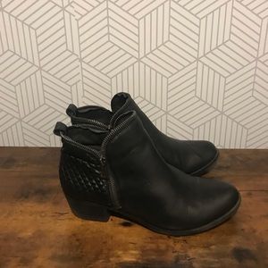 Lucky Brand Booties